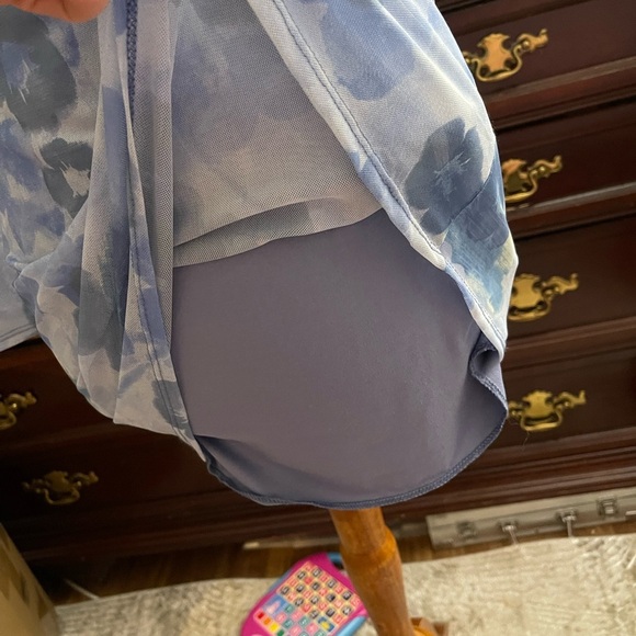 Floral Mini Dress - Picture 8 of 10